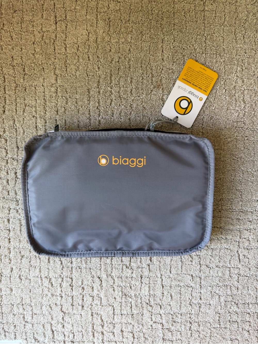 NWT Biaggi zipsak boost! tote - Black Folding & Expanding Tote - Picture 4 of 5